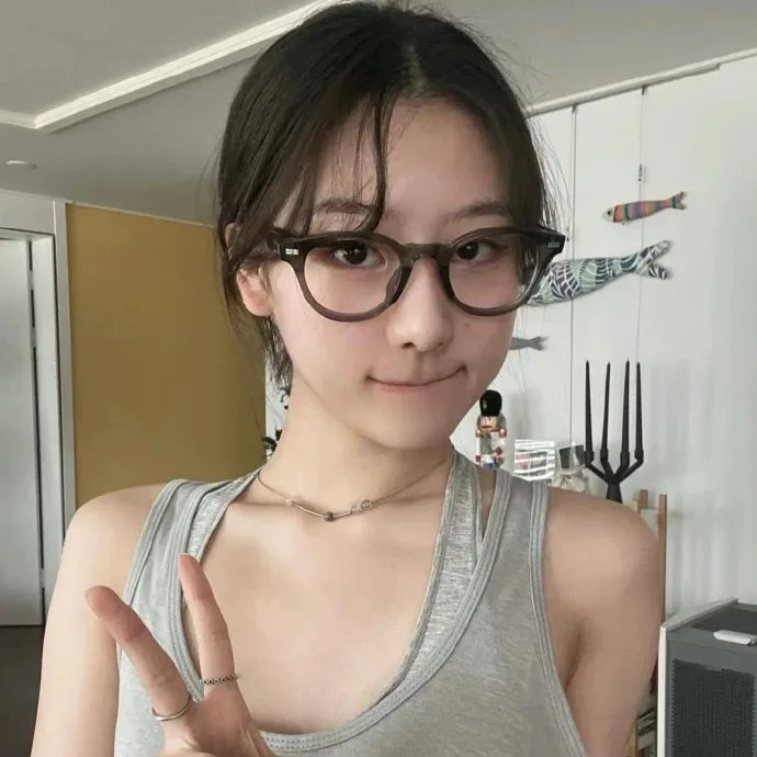 森林孤影 海报